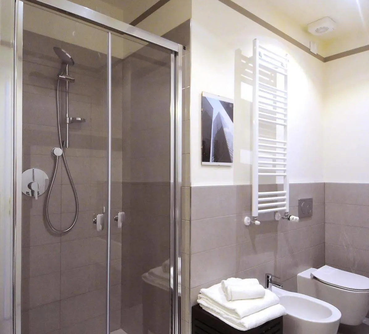 *** Alojamento de Acomodação e Pequeno-almoço B&B Cangrande Di Danese-Viviani Verona Itália