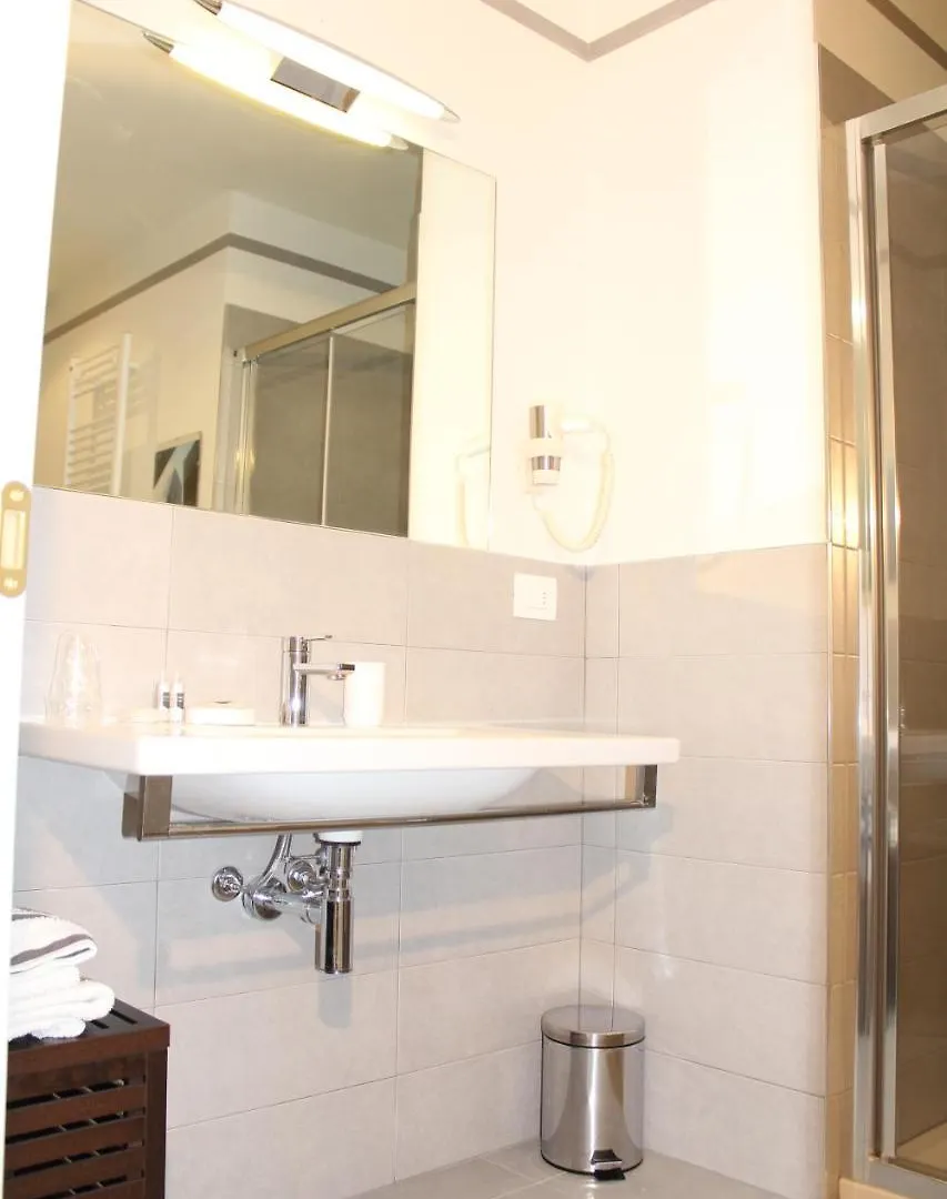 Alojamento de Acomodação e Pequeno-almoço B&B Cangrande Di Danese-Viviani Verona